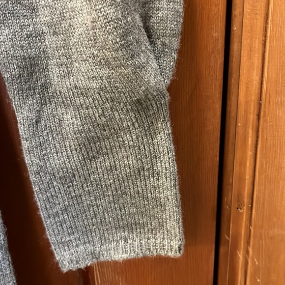 WAYF dark grey seater dress. Sz XS. Romantic sleeves Nordstrom Rack. NWT. - Picture 3 of 4